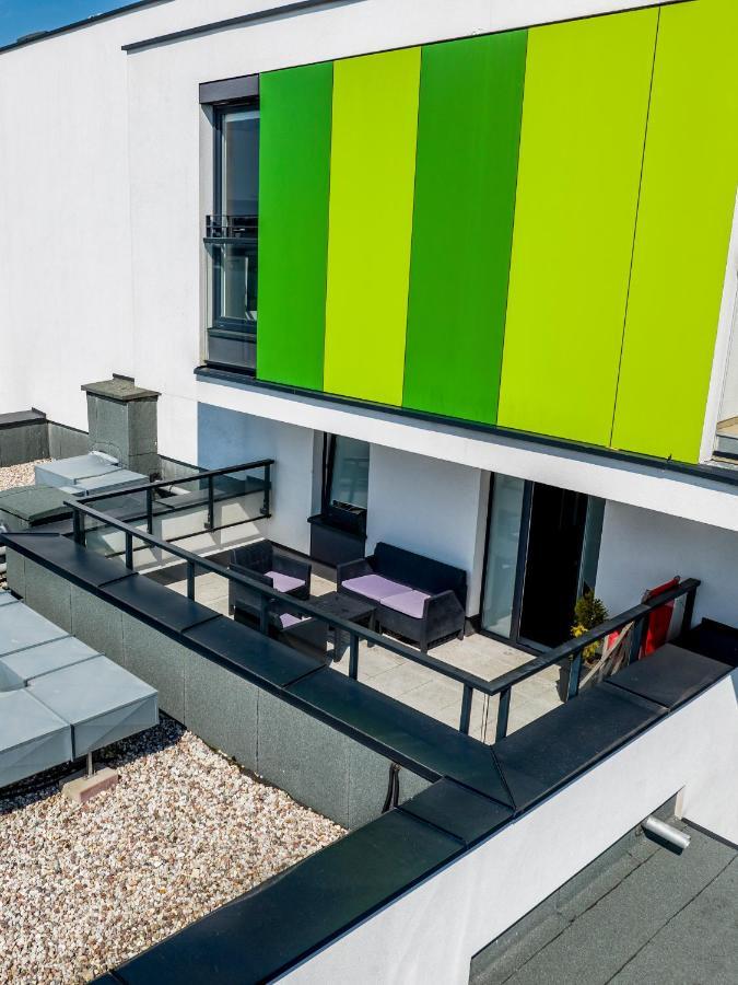 First -- Green Zoliborz Apartment 1 Варшава Екстериор снимка