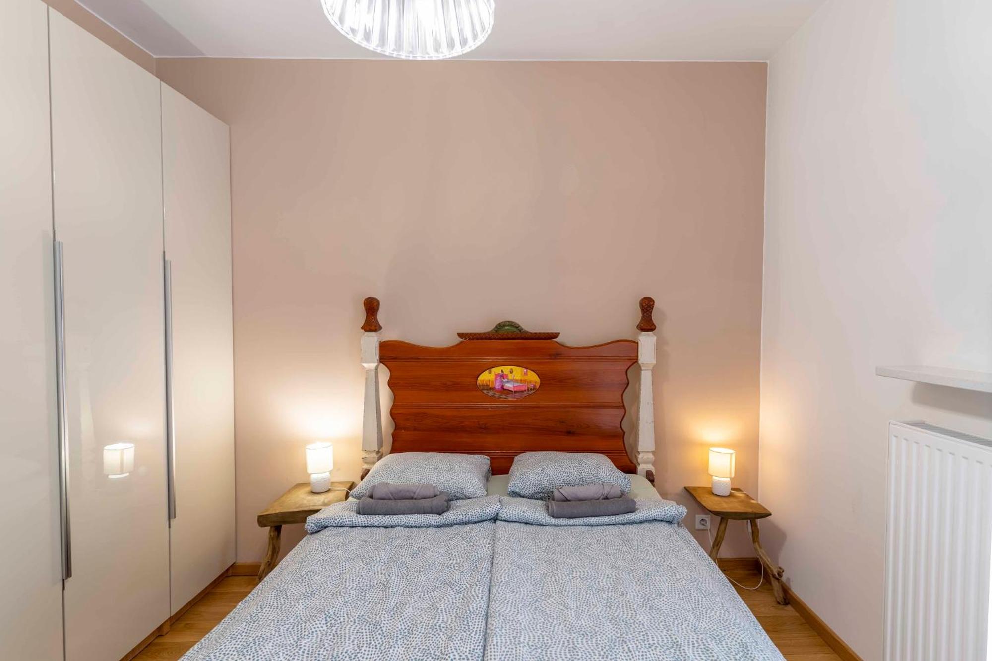 First -- Green Zoliborz Apartment 1 Варшава Стая снимка